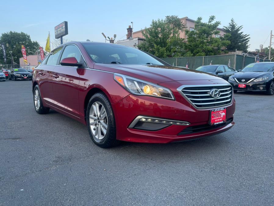 2015 Hyundai Sonata 4dr Sdn 2.4L SE, available for sale in Irvington , New Jersey | Auto Haus of Irvington Corp. Irvington , New Jersey 2015 Hyundai Sonata 4dr Sdn 2.4L SE, available for sale in Irvington , New Jersey | Auto Haus of Irvington Corp. Irvington , New Jersey