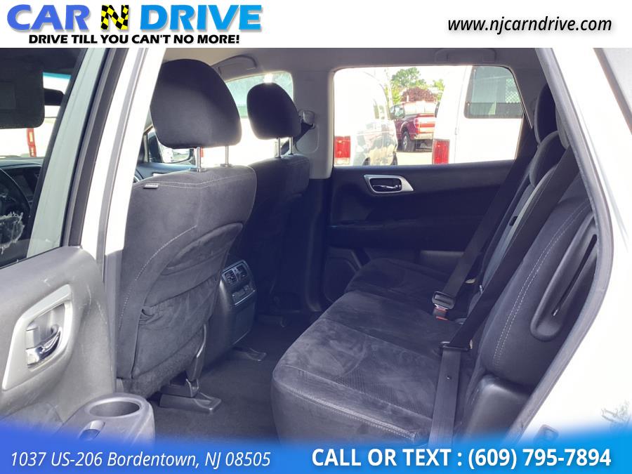 2013 Nissan Pathfinder SV 4WD, available for sale in Bordentown, New Jersey | Car N Drive. Bordentown, New Jersey 2013 Nissan Pathfinder SV 4WD, available for sale in Bordentown, New Jersey | Car N Drive. Bordentown, New Jersey