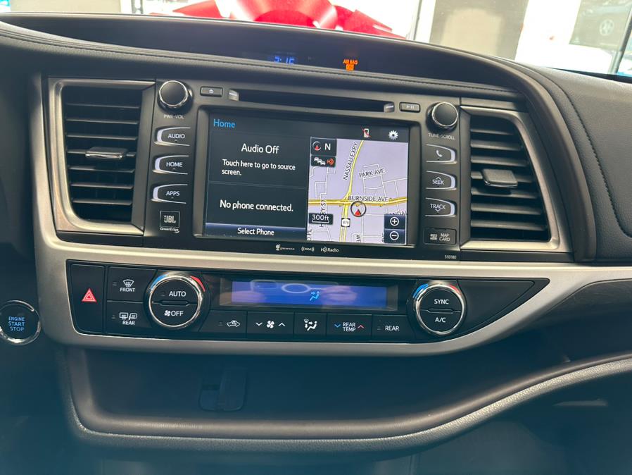 2017 Toyota Highlander Limited Platinum V6 AWD (Natl), available for sale in Inwood, New York | 5 Towns Drive. Inwood, New York 2017 Toyota Highlander Limited Platinum V6 AWD (Natl), available for sale in Inwood, New York | 5 Towns Drive. Inwood, New York