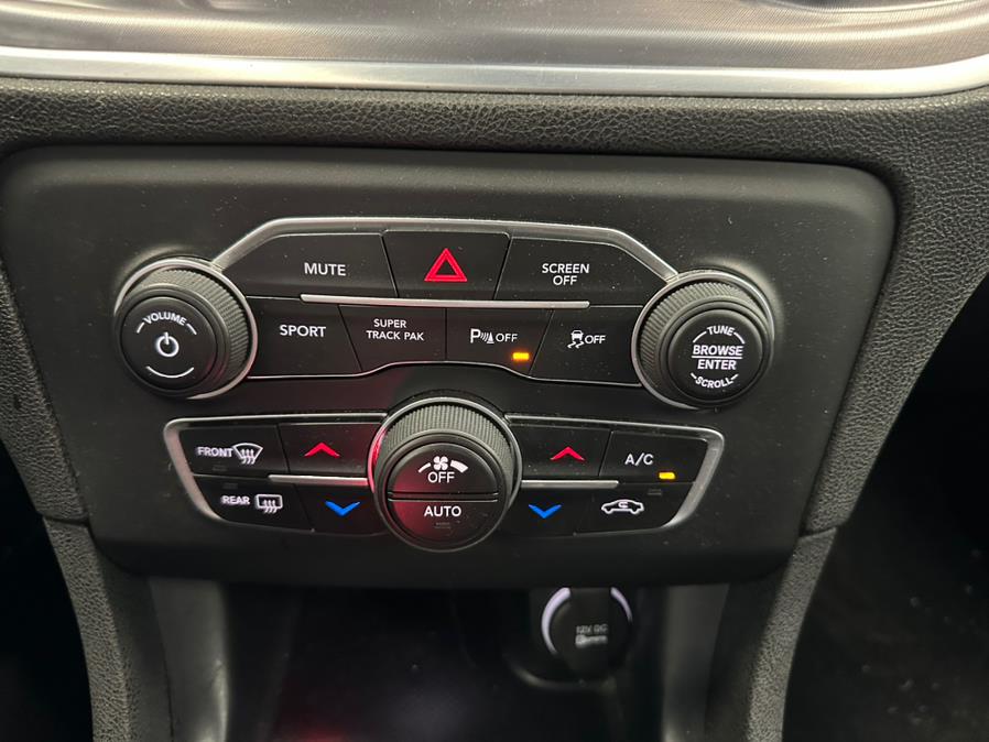 2021 Dodge Charger Hemi R/T RWD, available for sale in Inwood, New York | 5 Towns Drive. Inwood, New York 2021 Dodge Charger Hemi R/T RWD, available for sale in Inwood, New York | 5 Towns Drive. Inwood, New York