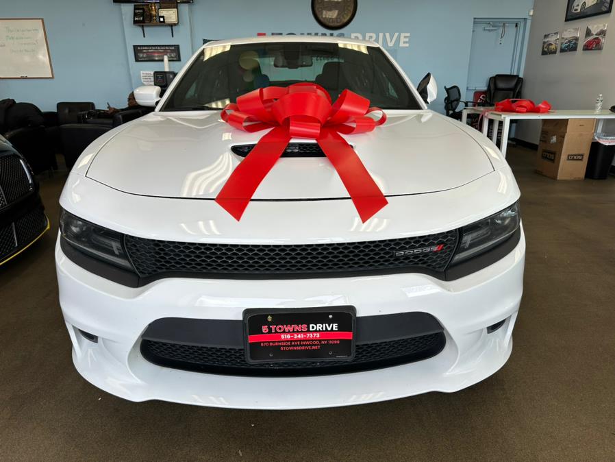 2021 Dodge Charger Hemi R/T RWD, available for sale in Inwood, New York | 5 Towns Drive. Inwood, New York 2021 Dodge Charger Hemi R/T RWD, available for sale in Inwood, New York | 5 Towns Drive. Inwood, New York