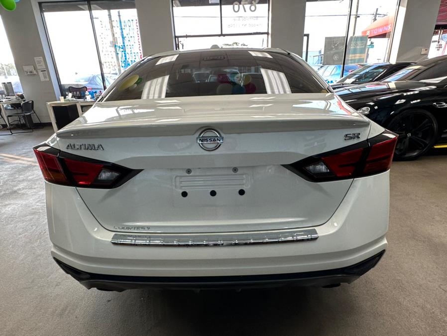 2019 Nissan Altima 2.5 SR Sedan, available for sale in Inwood, New York | 5 Towns Drive. Inwood, New York 2019 Nissan Altima 2.5 SR Sedan, available for sale in Inwood, New York | 5 Towns Drive. Inwood, New York