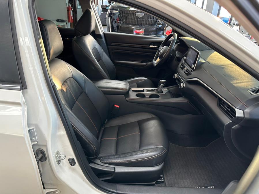 2019 Nissan Altima 2.5 SR Sedan, available for sale in Inwood, New York | 5 Towns Drive. Inwood, New York 2019 Nissan Altima 2.5 SR Sedan, available for sale in Inwood, New York | 5 Towns Drive. Inwood, New York