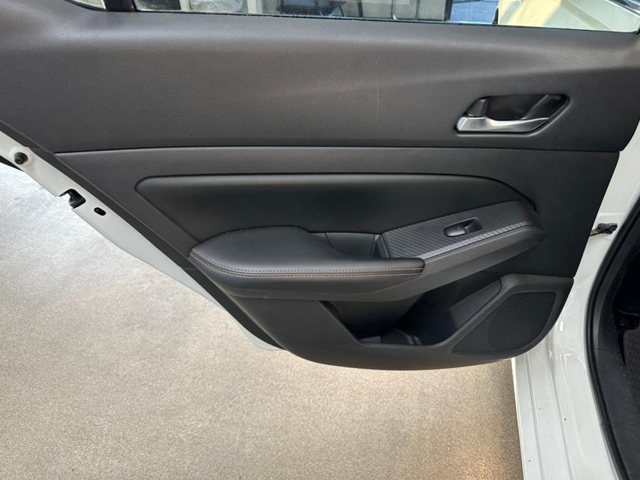 2019 Nissan Altima 2.5 SR Sedan, available for sale in Inwood, New York | 5 Towns Drive. Inwood, New York 2019 Nissan Altima 2.5 SR Sedan, available for sale in Inwood, New York | 5 Towns Drive. Inwood, New York