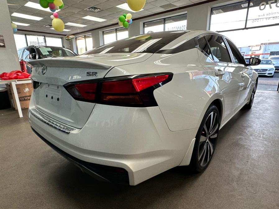 2019 Nissan Altima 2.5 SR Sedan, available for sale in Inwood, New York | 5 Towns Drive. Inwood, New York 2019 Nissan Altima 2.5 SR Sedan, available for sale in Inwood, New York | 5 Towns Drive. Inwood, New York