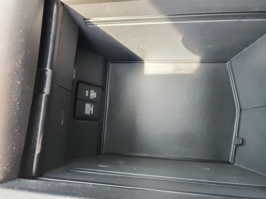 2020 Honda Pilot EX-L AWD, available for sale in Islip, New York | L.I. Auto Gallery. Islip, New York 2020 Honda Pilot EX-L AWD, available for sale in Islip, New York | L.I. Auto Gallery. Islip, New York