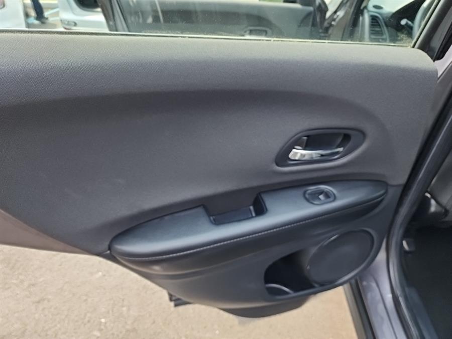 2020 Honda HR-V LX AWD CVT, available for sale in Islip, New York | L.I. Auto Gallery. Islip, New York 2020 Honda HR-V LX AWD CVT, available for sale in Islip, New York | L.I. Auto Gallery. Islip, New York
