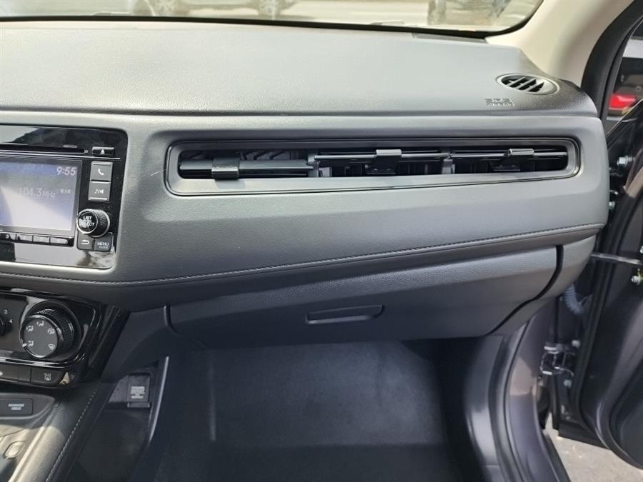 2020 Honda HR-V LX AWD CVT, available for sale in Islip, New York | L.I. Auto Gallery. Islip, New York 2020 Honda HR-V LX AWD CVT, available for sale in Islip, New York | L.I. Auto Gallery. Islip, New York