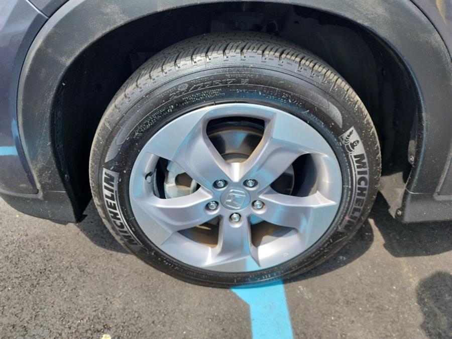 2020 Honda HR-V LX AWD CVT, available for sale in Islip, New York | L.I. Auto Gallery. Islip, New York 2020 Honda HR-V LX AWD CVT, available for sale in Islip, New York | L.I. Auto Gallery. Islip, New York