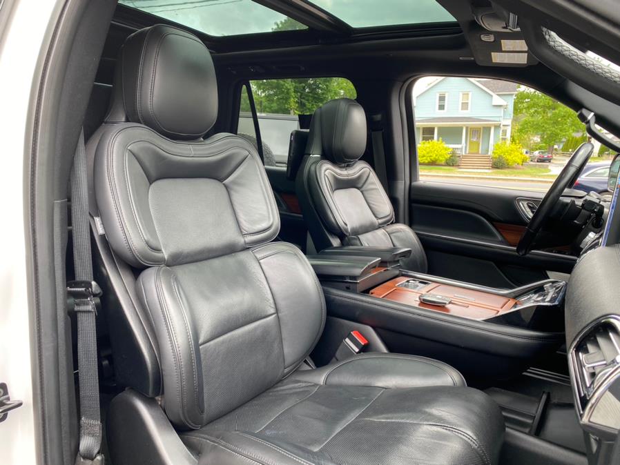 2018 Lincoln Navigator L 4x4 Reserve, available for sale in Canton, Connecticut | Lava Motors 2 Inc. Canton, Connecticut 2018 Lincoln Navigator L 4x4 Reserve, available for sale in Canton, Connecticut | Lava Motors 2 Inc. Canton, Connecticut
