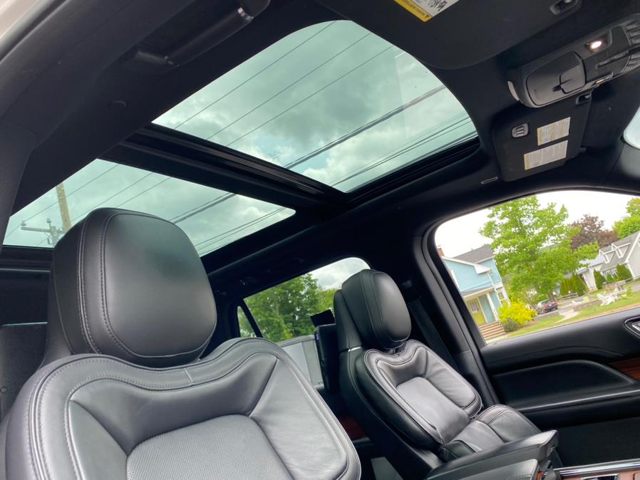 2018 Lincoln Navigator L 4x4 Reserve, available for sale in Canton, Connecticut | Lava Motors 2 Inc. Canton, Connecticut 2018 Lincoln Navigator L 4x4 Reserve, available for sale in Canton, Connecticut | Lava Motors 2 Inc. Canton, Connecticut