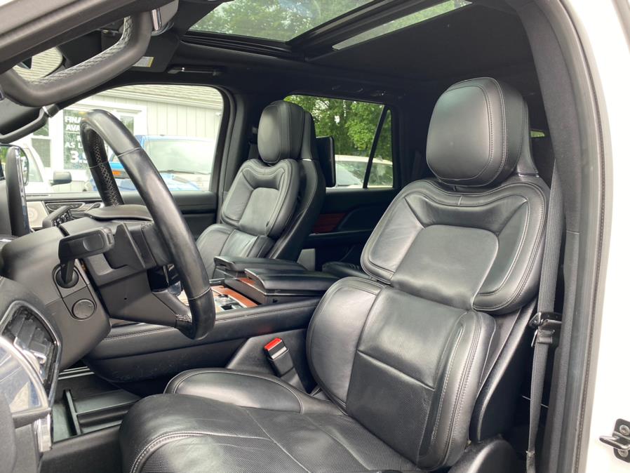 2018 Lincoln Navigator L 4x4 Reserve, available for sale in Canton, Connecticut | Lava Motors 2 Inc. Canton, Connecticut 2018 Lincoln Navigator L 4x4 Reserve, available for sale in Canton, Connecticut | Lava Motors 2 Inc. Canton, Connecticut