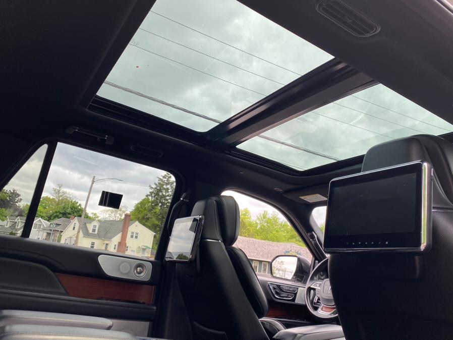 2018 Lincoln Navigator L 4x4 Reserve, available for sale in Canton, Connecticut | Lava Motors 2 Inc. Canton, Connecticut 2018 Lincoln Navigator L 4x4 Reserve, available for sale in Canton, Connecticut | Lava Motors 2 Inc. Canton, Connecticut