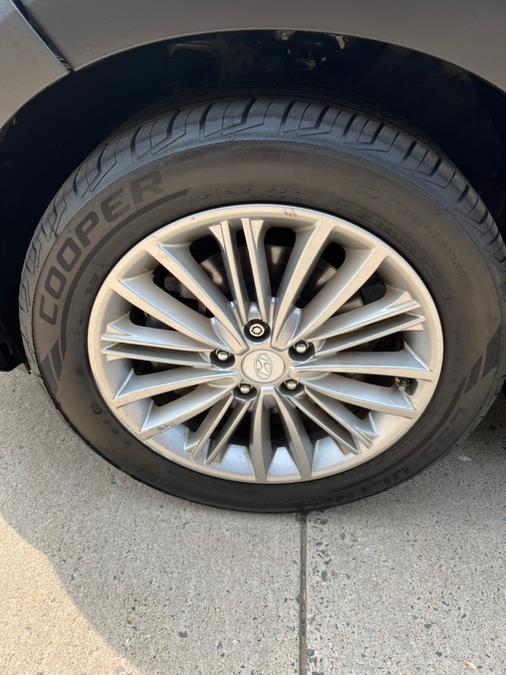 2018 Hyundai Kona SEL 2.0L Auto AWD, available for sale in New Britain, Connecticut | Supreme Automotive. New Britain, Connecticut 2018 Hyundai Kona SEL 2.0L Auto AWD, available for sale in New Britain, Connecticut | Supreme Automotive. New Britain, Connecticut