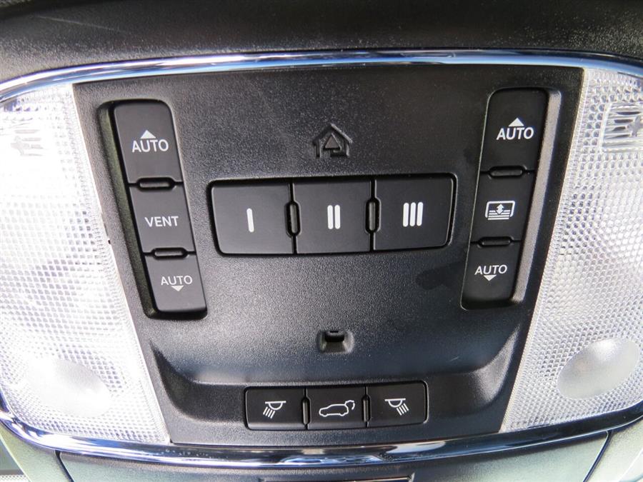 2019 Jeep Grand Cherokee Limited 4x4 4dr SUV, available for sale in Auburn, Maine | Lake City Exports Inc. Auburn, Maine 2019 Jeep Grand Cherokee Limited 4x4 4dr SUV, available for sale in Auburn, Maine | Lake City Exports Inc. Auburn, Maine