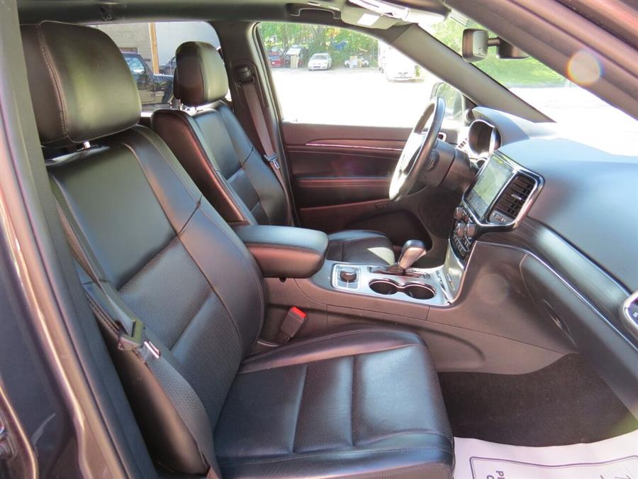 2019 Jeep Grand Cherokee Limited 4x4 4dr SUV, available for sale in Auburn, Maine | Lake City Exports Inc. Auburn, Maine 2019 Jeep Grand Cherokee Limited 4x4 4dr SUV, available for sale in Auburn, Maine | Lake City Exports Inc. Auburn, Maine