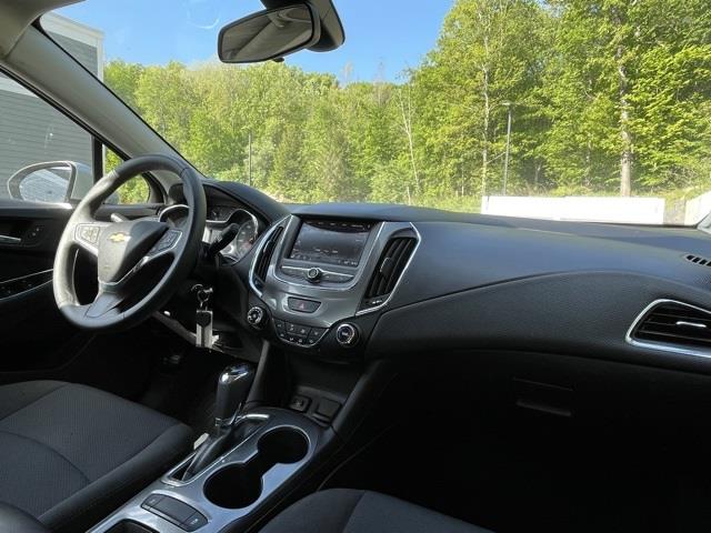 2019 Chevrolet Cruze LS, available for sale in Brookfield, Connecticut | Blasius Federal Road. Brookfield, Connecticut 2019 Chevrolet Cruze LS, available for sale in Brookfield, Connecticut | Blasius Federal Road. Brookfield, Connecticut