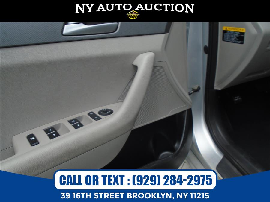 2015 Hyundai Sonata 4dr Sdn 2.4L SE, available for sale in Brooklyn, New York | NY Auto Auction. Brooklyn, New York 2015 Hyundai Sonata 4dr Sdn 2.4L SE, available for sale in Brooklyn, New York | NY Auto Auction. Brooklyn, New York