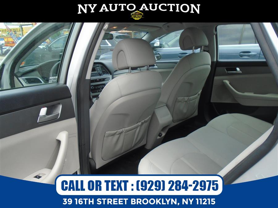 2015 Hyundai Sonata 4dr Sdn 2.4L SE, available for sale in Brooklyn, New York | NY Auto Auction. Brooklyn, New York 2015 Hyundai Sonata 4dr Sdn 2.4L SE, available for sale in Brooklyn, New York | NY Auto Auction. Brooklyn, New York
