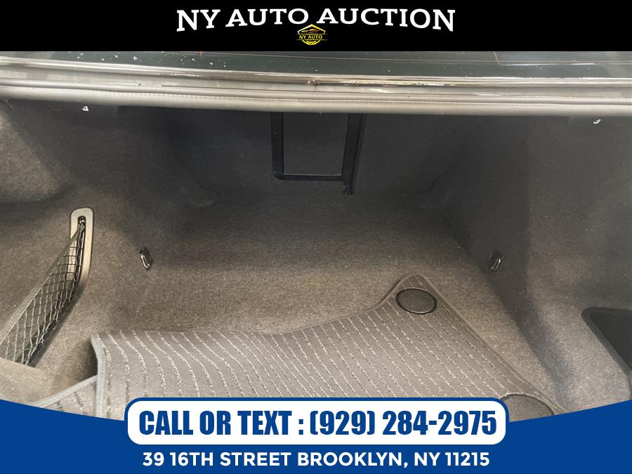 2015 BMW 5 Series 4dr Sdn 528i xDrive AWD, available for sale in Brooklyn, New York | NY Auto Auction. Brooklyn, New York 2015 BMW 5 Series 4dr Sdn 528i xDrive AWD, available for sale in Brooklyn, New York | NY Auto Auction. Brooklyn, New York