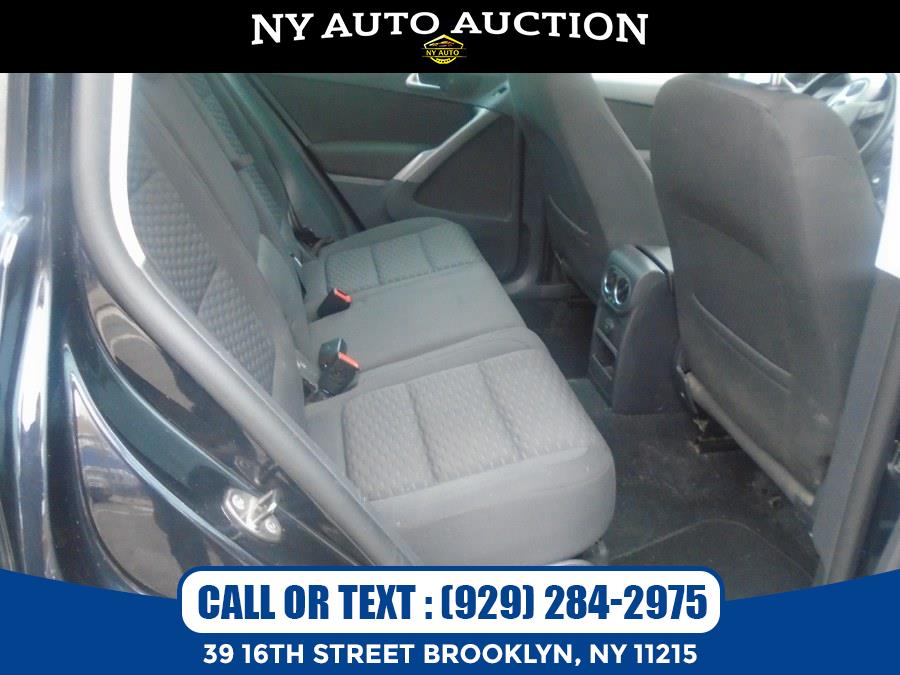 2010 Volkswagen Tiguan AWD 4dr SE w/Leather *Ltd Avail*, available for sale in Brooklyn, New York | NY Auto Auction. Brooklyn, New York 2010 Volkswagen Tiguan AWD 4dr SE w/Leather *Ltd Avail*, available for sale in Brooklyn, New York | NY Auto Auction. Brooklyn, New York