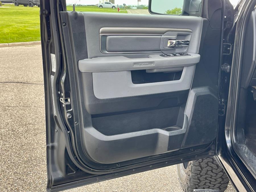 2018 Ram 1500 Big Horn 4x4 Crew Cab 5''7" Box, available for sale in Darien, Wisconsin | Geneva Motor Cars. Darien, Wisconsin 2018 Ram 1500 Big Horn 4x4 Crew Cab 5''7" Box, available for sale in Darien, Wisconsin | Geneva Motor Cars. Darien, Wisconsin
