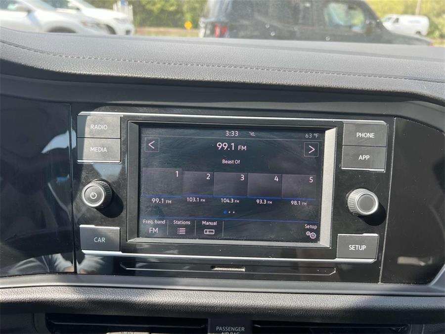 2019 Volkswagen Jetta R-Line, available for sale in Wantagh, New York | Wantagh Certified. Wantagh, New York 2019 Volkswagen Jetta R-Line, available for sale in Wantagh, New York | Wantagh Certified. Wantagh, New York