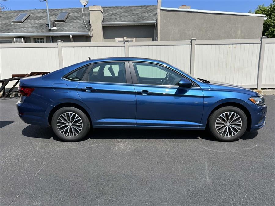 2019 Volkswagen Jetta R-Line, available for sale in Wantagh, New York | Wantagh Certified. Wantagh, New York 2019 Volkswagen Jetta R-Line, available for sale in Wantagh, New York | Wantagh Certified. Wantagh, New York