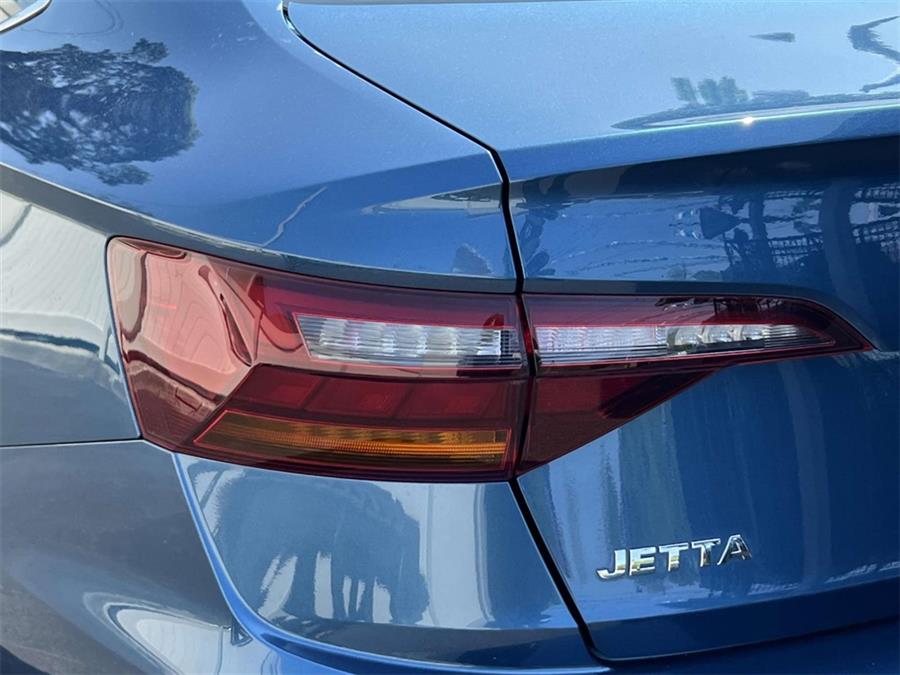 2019 Volkswagen Jetta R-Line, available for sale in Wantagh, New York | Wantagh Certified. Wantagh, New York 2019 Volkswagen Jetta R-Line, available for sale in Wantagh, New York | Wantagh Certified. Wantagh, New York