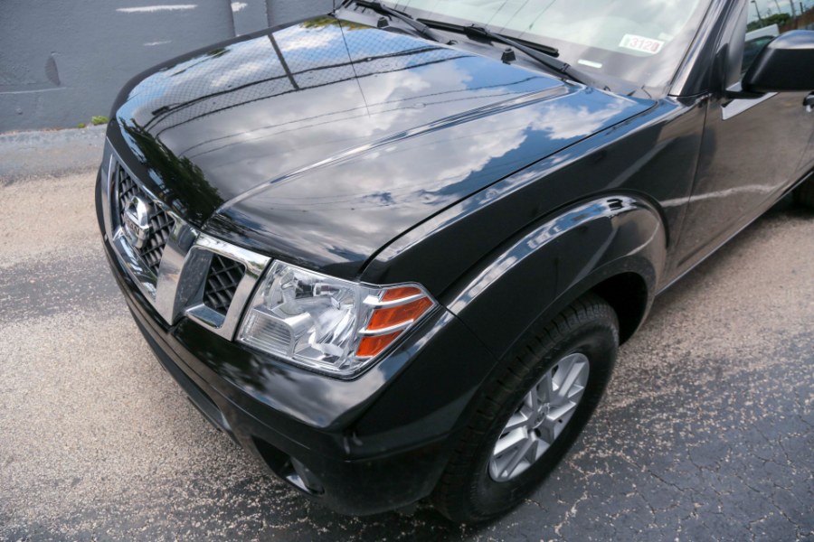 2019 Nissan Frontier Crew Cab 4x2 SV Auto, available for sale in Miami, Florida | 26 Motors Miami. Miami, Florida 2019 Nissan Frontier Crew Cab 4x2 SV Auto, available for sale in Miami, Florida | 26 Motors Miami. Miami, Florida