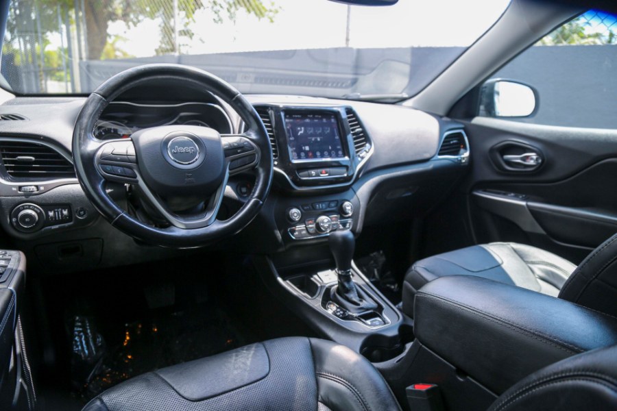 2020 Jeep Cherokee Limited FWD, available for sale in Miami, Florida | 26 Motors Miami. Miami, Florida 2020 Jeep Cherokee Limited FWD, available for sale in Miami, Florida | 26 Motors Miami. Miami, Florida