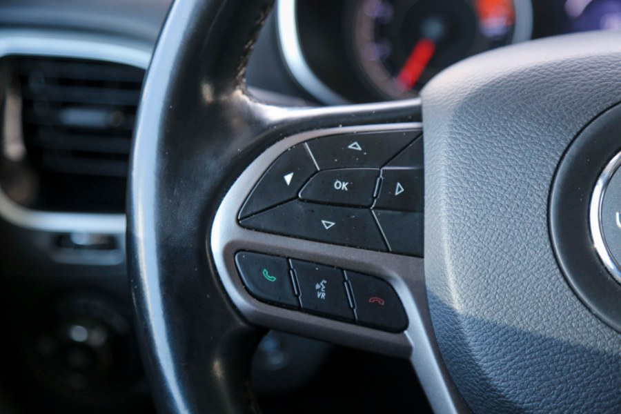 2020 Jeep Cherokee Limited FWD, available for sale in Miami, Florida | 26 Motors Miami. Miami, Florida 2020 Jeep Cherokee Limited FWD, available for sale in Miami, Florida | 26 Motors Miami. Miami, Florida