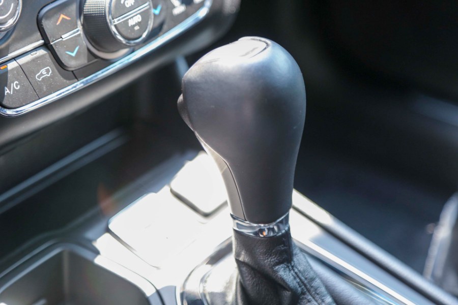 2020 Jeep Cherokee Limited FWD, available for sale in Miami, Florida | 26 Motors Miami. Miami, Florida 2020 Jeep Cherokee Limited FWD, available for sale in Miami, Florida | 26 Motors Miami. Miami, Florida