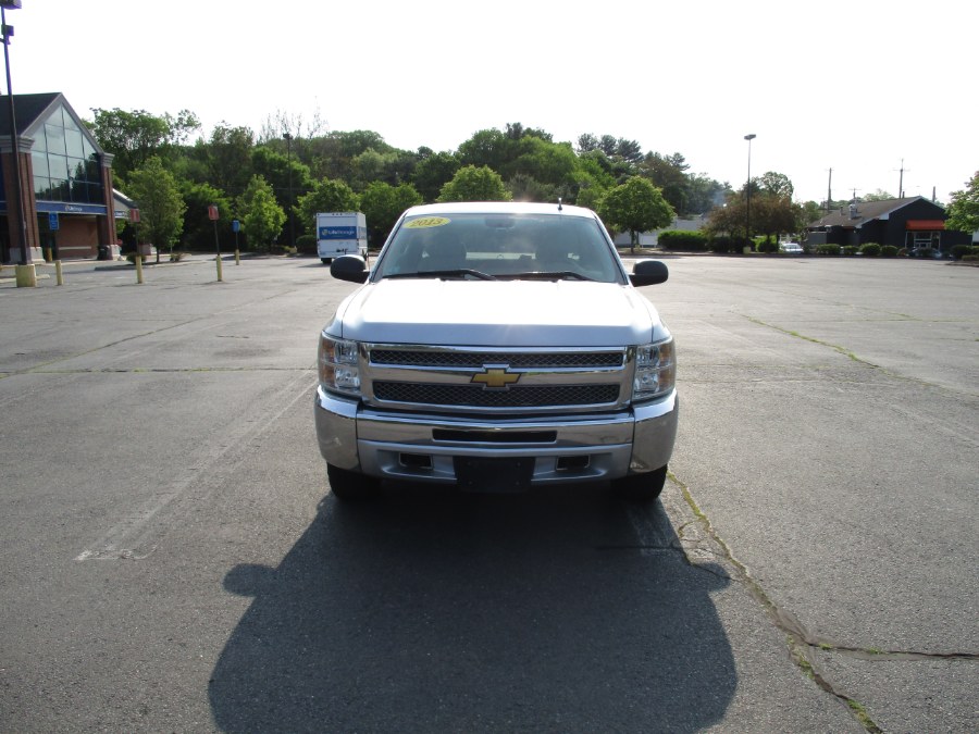 2013 Chevrolet Silverado 1500 4WD Ext Cab 143.5" LT, available for sale in New Britain, Connecticut | Universal Motors LLC. New Britain, Connecticut 2013 Chevrolet Silverado 1500 4WD Ext Cab 143.5" LT, available for sale in New Britain, Connecticut | Universal Motors LLC. New Britain, Connecticut