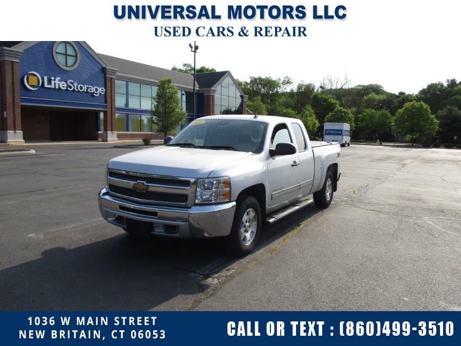 2013 Chevrolet Silverado 1500 4WD Ext Cab 143.5" LT, available for sale in New Britain, Connecticut | Universal Motors LLC. New Britain, Connecticut