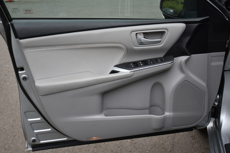 2016 Toyota Camry 4dr Sdn I4 Auto XLE, available for sale in Waterbury, Connecticut | Highline Car Connection. Waterbury, Connecticut 2016 Toyota Camry 4dr Sdn I4 Auto XLE, available for sale in Waterbury, Connecticut | Highline Car Connection. Waterbury, Connecticut
