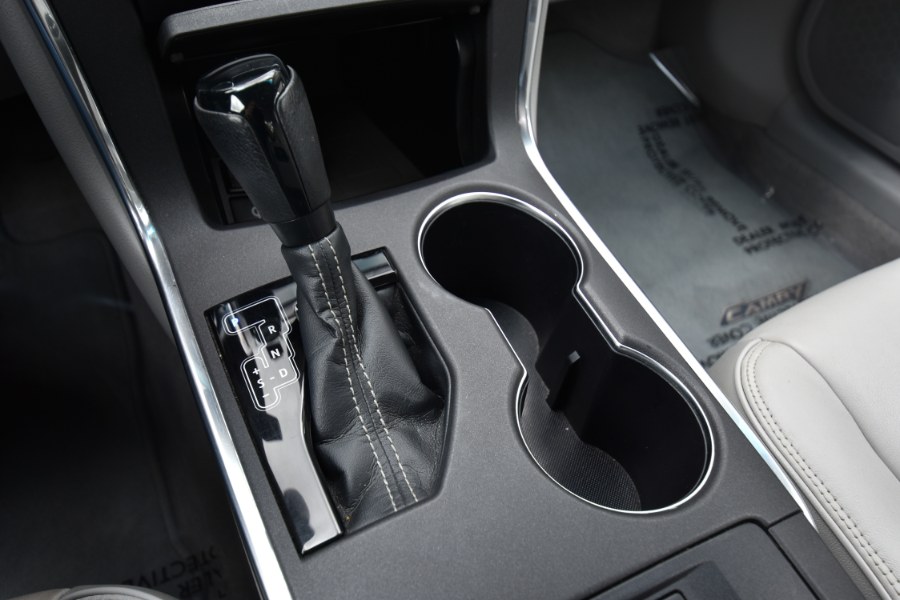 2016 Toyota Camry 4dr Sdn I4 Auto XLE, available for sale in Waterbury, Connecticut | Highline Car Connection. Waterbury, Connecticut 2016 Toyota Camry 4dr Sdn I4 Auto XLE, available for sale in Waterbury, Connecticut | Highline Car Connection. Waterbury, Connecticut