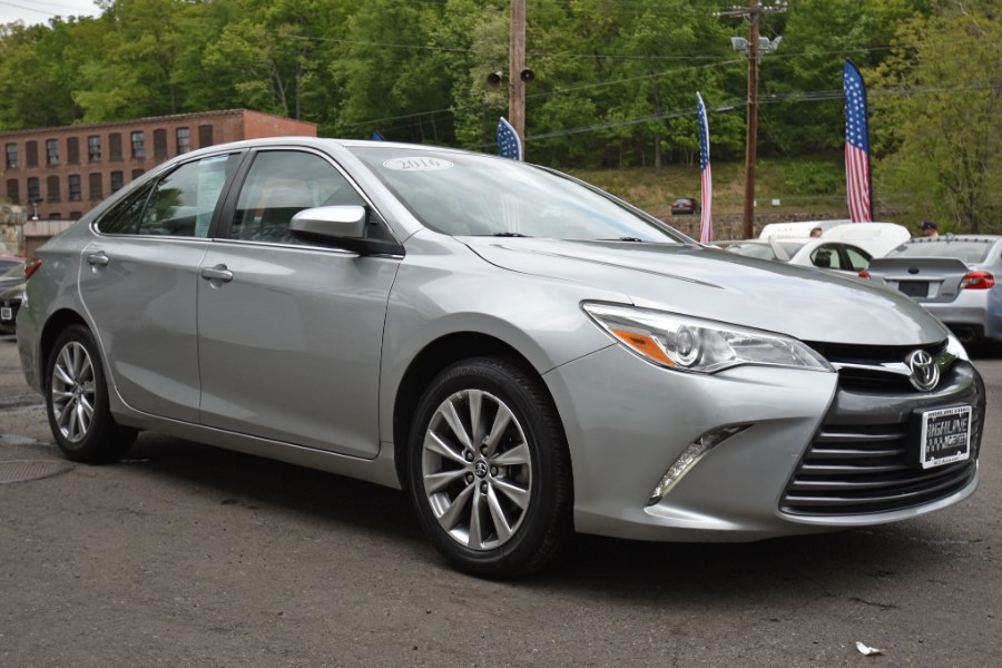 2016 Toyota Camry 4dr Sdn I4 Auto XLE, available for sale in Waterbury, Connecticut | Highline Car Connection. Waterbury, Connecticut 2016 Toyota Camry 4dr Sdn I4 Auto XLE, available for sale in Waterbury, Connecticut | Highline Car Connection. Waterbury, Connecticut