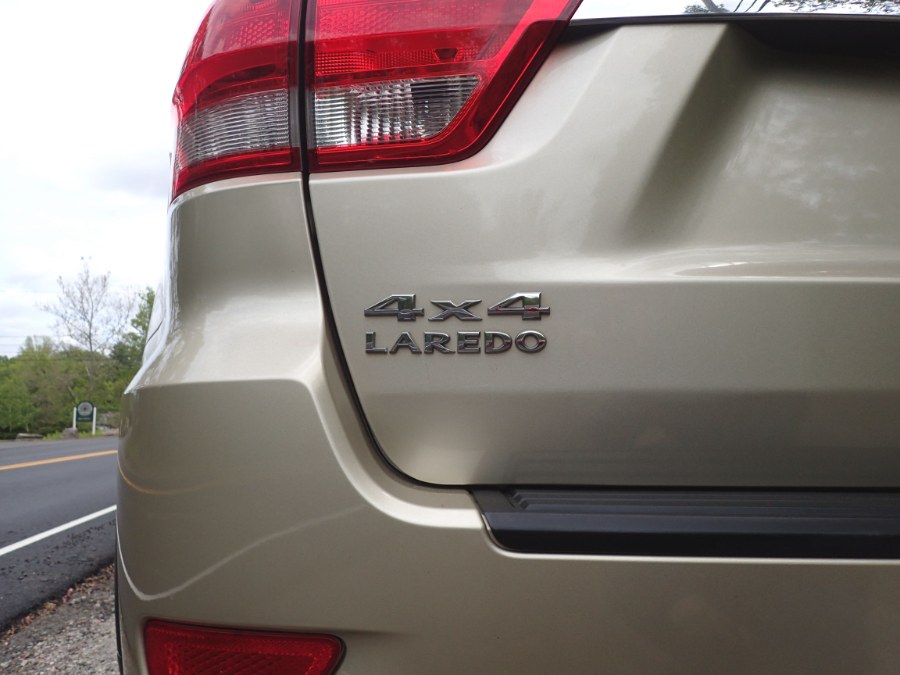 2011 Jeep Grand Cherokee 4WD 4dr Laredo, available for sale in Storrs, Connecticut | Eagleville Motors. Storrs, Connecticut 2011 Jeep Grand Cherokee 4WD 4dr Laredo, available for sale in Storrs, Connecticut | Eagleville Motors. Storrs, Connecticut