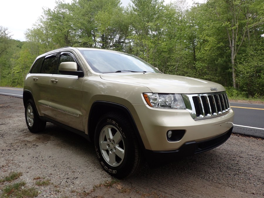 2011 Jeep Grand Cherokee 4WD 4dr Laredo, available for sale in Storrs, Connecticut | Eagleville Motors. Storrs, Connecticut 2011 Jeep Grand Cherokee 4WD 4dr Laredo, available for sale in Storrs, Connecticut | Eagleville Motors. Storrs, Connecticut