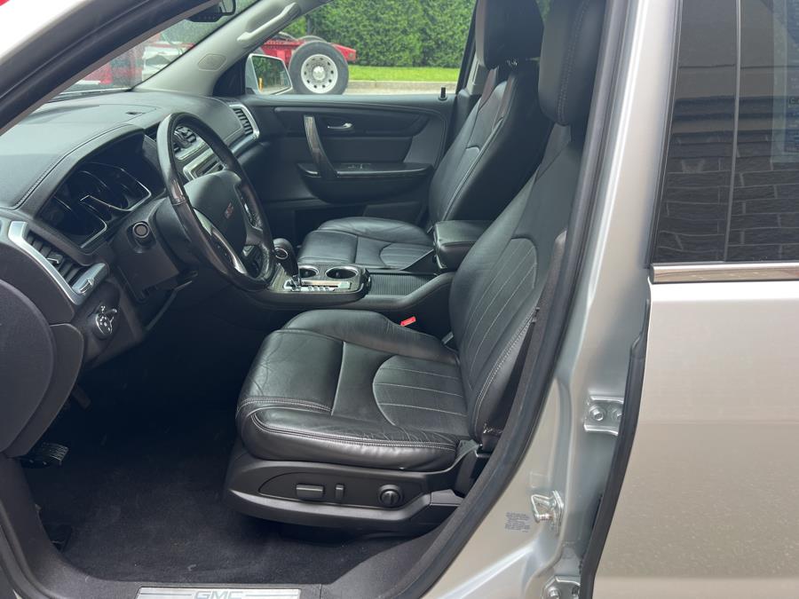 2017 GMC Acadia Limited AWD 4dr Limited, available for sale in New London, Connecticut | TJ Motors. New London, Connecticut 2017 GMC Acadia Limited AWD 4dr Limited, available for sale in New London, Connecticut | TJ Motors. New London, Connecticut