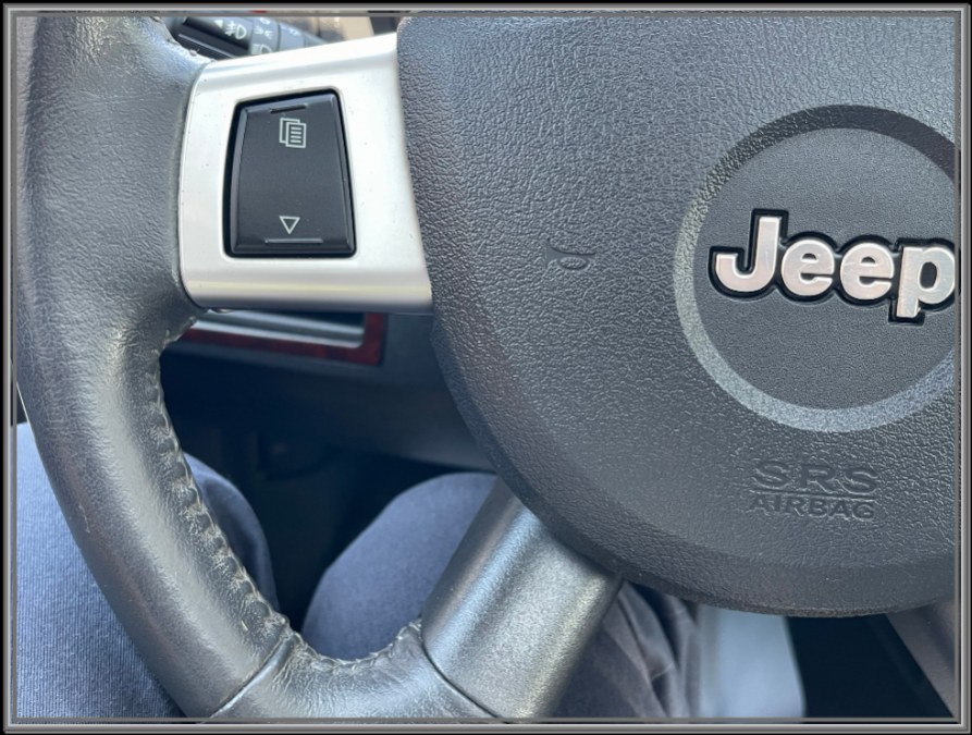 2010 Jeep Grand Cherokee 4WD 4dr Laredo, available for sale in Huntington Station, New York | My Auto Inc.. Huntington Station, New York 2010 Jeep Grand Cherokee 4WD 4dr Laredo, available for sale in Huntington Station, New York | My Auto Inc.. Huntington Station, New York