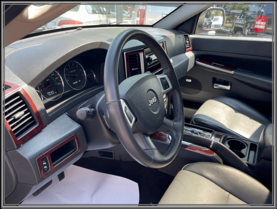 2010 Jeep Grand Cherokee 4WD 4dr Laredo, available for sale in Huntington Station, New York | My Auto Inc.. Huntington Station, New York 2010 Jeep Grand Cherokee 4WD 4dr Laredo, available for sale in Huntington Station, New York | My Auto Inc.. Huntington Station, New York