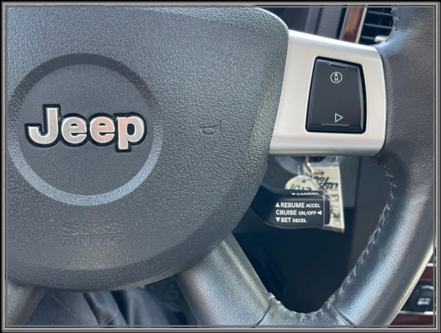 2010 Jeep Grand Cherokee 4WD 4dr Laredo, available for sale in Huntington Station, New York | My Auto Inc.. Huntington Station, New York 2010 Jeep Grand Cherokee 4WD 4dr Laredo, available for sale in Huntington Station, New York | My Auto Inc.. Huntington Station, New York