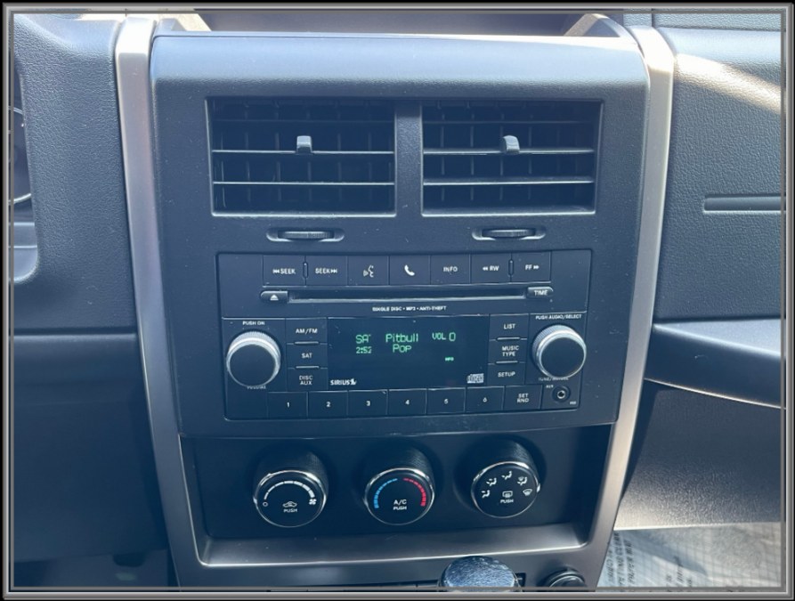 2012 Jeep Liberty 4WD 4dr Sport, available for sale in Huntington Station, New York | My Auto Inc.. Huntington Station, New York 2012 Jeep Liberty 4WD 4dr Sport, available for sale in Huntington Station, New York | My Auto Inc.. Huntington Station, New York