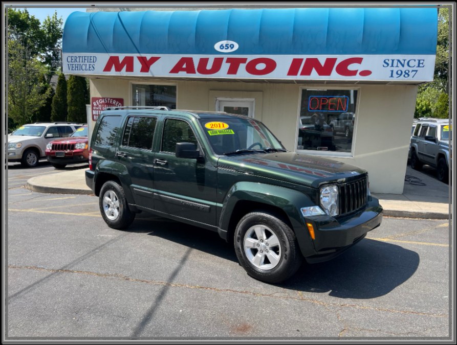 2011 Jeep Liberty 4WD 4dr Sport, available for sale in Huntington Station, New York | My Auto Inc.. Huntington Station, New York