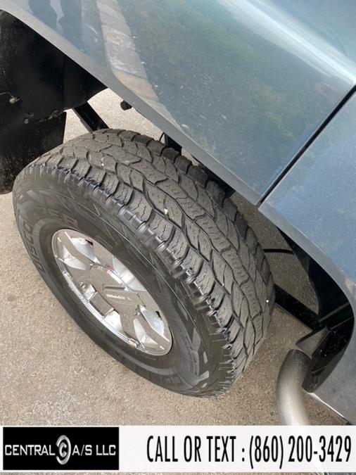 2006 HUMMER H3 4dr 4WD SUV, available for sale in East Windsor, Connecticut | Central A/S LLC. East Windsor, Connecticut 2006 HUMMER H3 4dr 4WD SUV, available for sale in East Windsor, Connecticut | Central A/S LLC. East Windsor, Connecticut