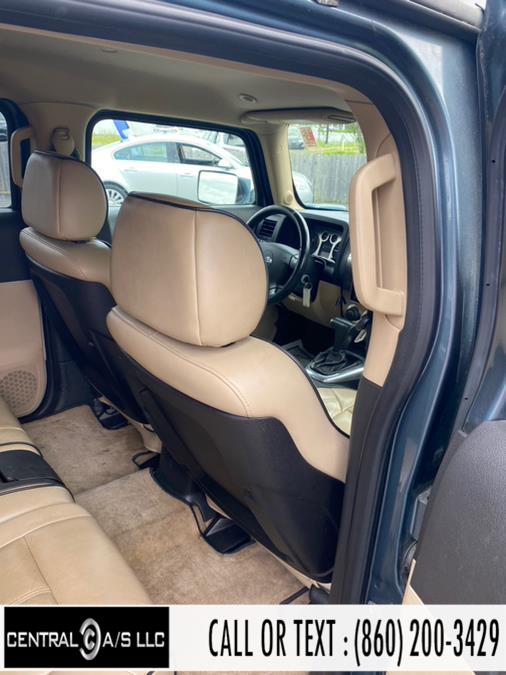 2006 HUMMER H3 4dr 4WD SUV, available for sale in East Windsor, Connecticut | Central A/S LLC. East Windsor, Connecticut 2006 HUMMER H3 4dr 4WD SUV, available for sale in East Windsor, Connecticut | Central A/S LLC. East Windsor, Connecticut