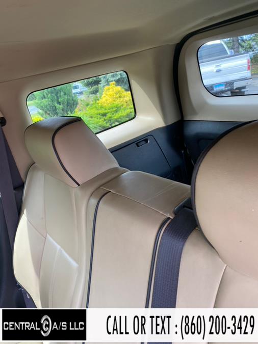 2006 HUMMER H3 4dr 4WD SUV, available for sale in East Windsor, Connecticut | Central A/S LLC. East Windsor, Connecticut 2006 HUMMER H3 4dr 4WD SUV, available for sale in East Windsor, Connecticut | Central A/S LLC. East Windsor, Connecticut
