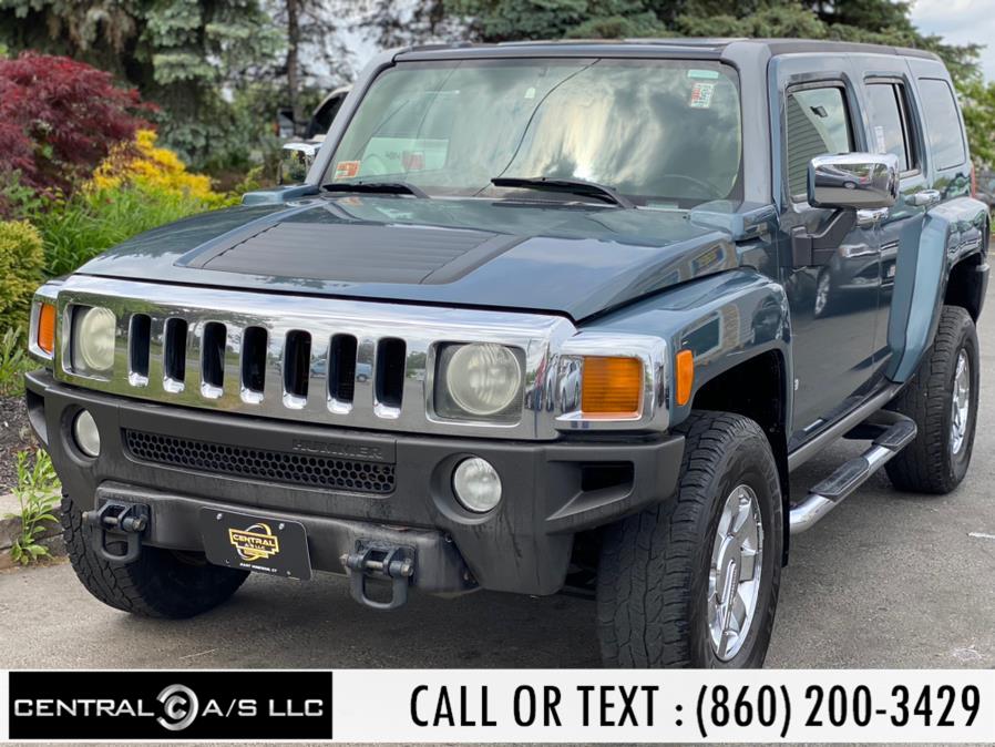 2006 HUMMER H3 4dr 4WD SUV, available for sale in East Windsor, Connecticut | Central A/S LLC. East Windsor, Connecticut